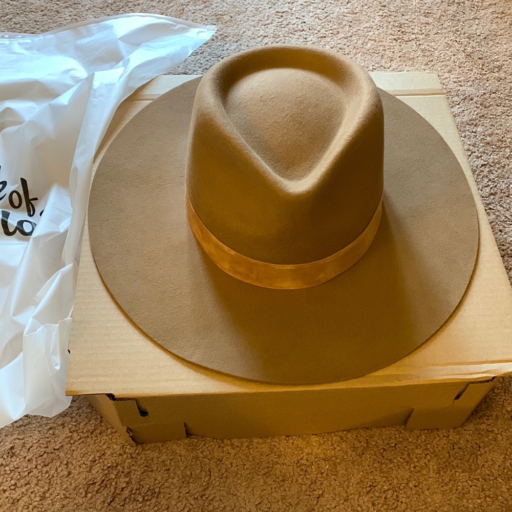 NWT Lack of Color Mirage Hat in Teak Size XXL